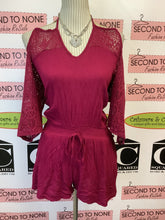 Load image into Gallery viewer, La Vie En Rose Burgundy Romper (Size L)
