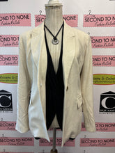 Load image into Gallery viewer, NWT Ricky’s Linen Blend Blazer (Size M)
