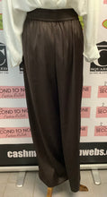 Load image into Gallery viewer, House of Harlow Brown Satin Pants (Size L)
