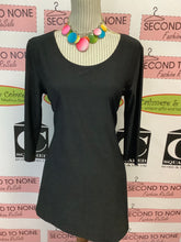 Load image into Gallery viewer, Creations Simple Black 3/4 Sleeve (Size S)

