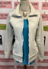 Load image into Gallery viewer, GAP 100% Cotton Long Sleeve (Size S)
