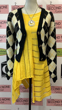 Load image into Gallery viewer, Sunshine Plaid Cardigan (S)
