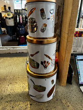 Cargar imagen en el visor de la galería, Vintage Kitchen Cannister Set

