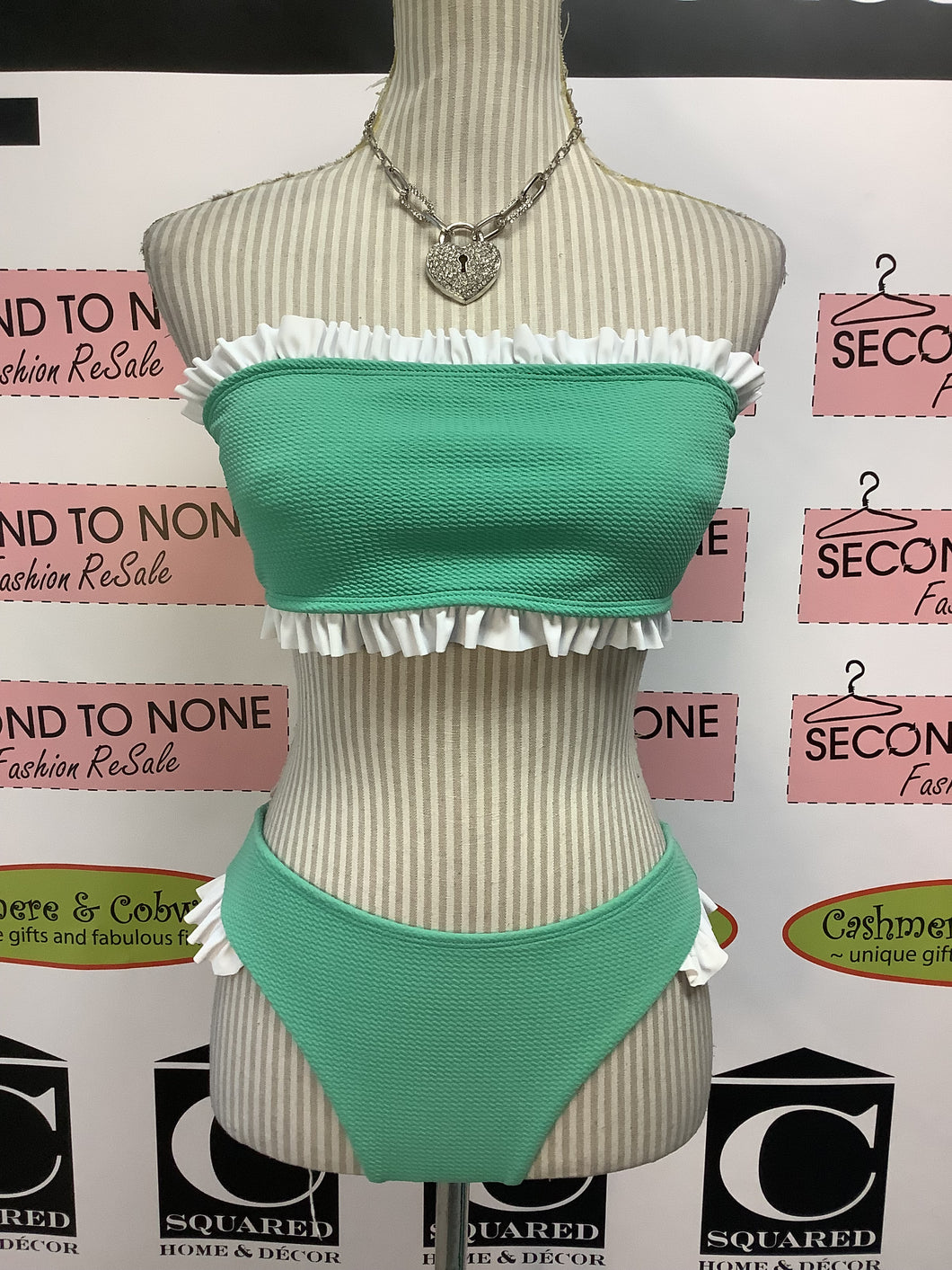Green and White Ruffled Strapless Bikini (Size M)