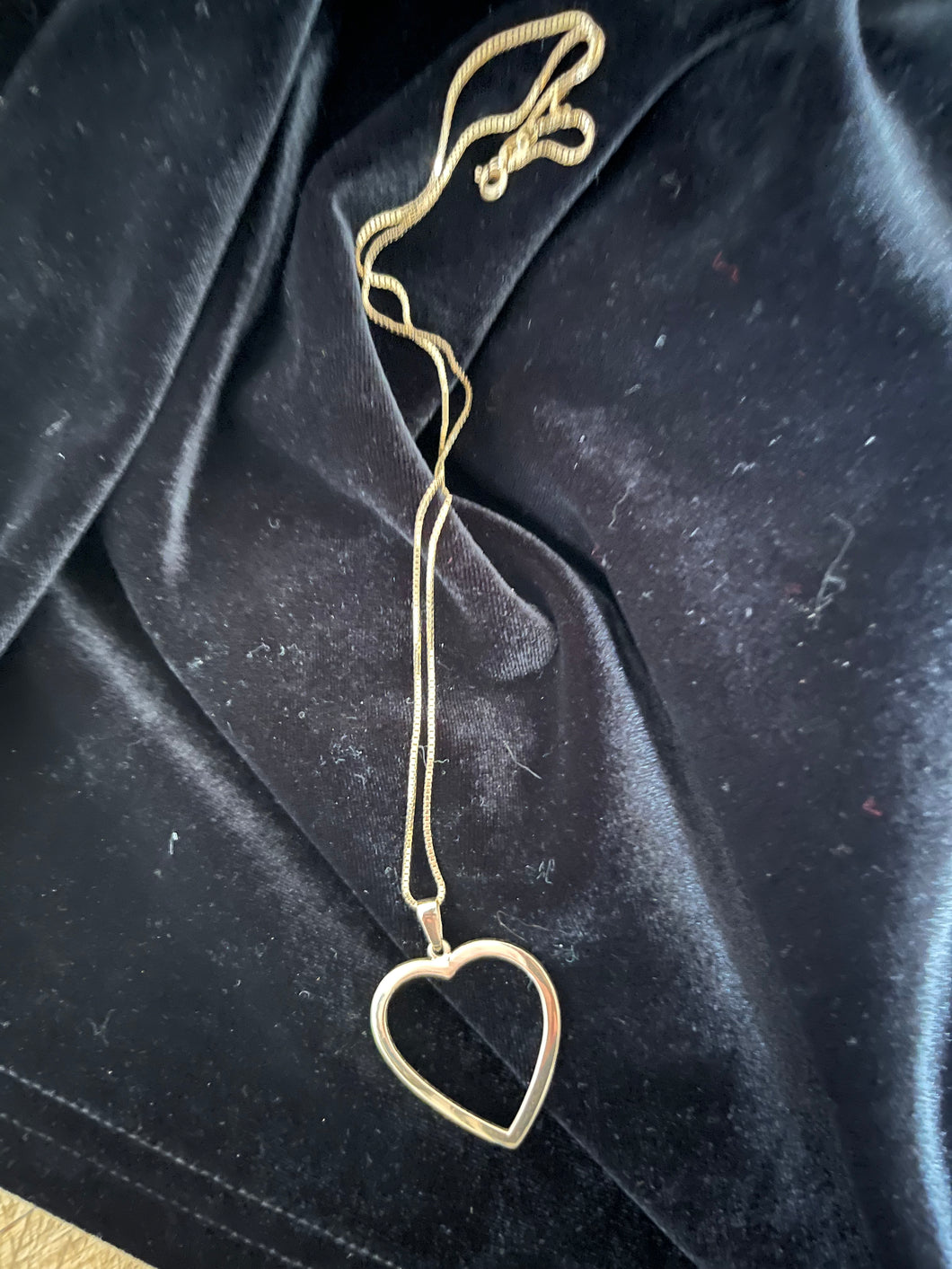 10k Gold Heart Necklace