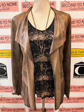 Charger l'image dans la galerie, Blinged Out Angel Wing T-Shirt (Size M)
