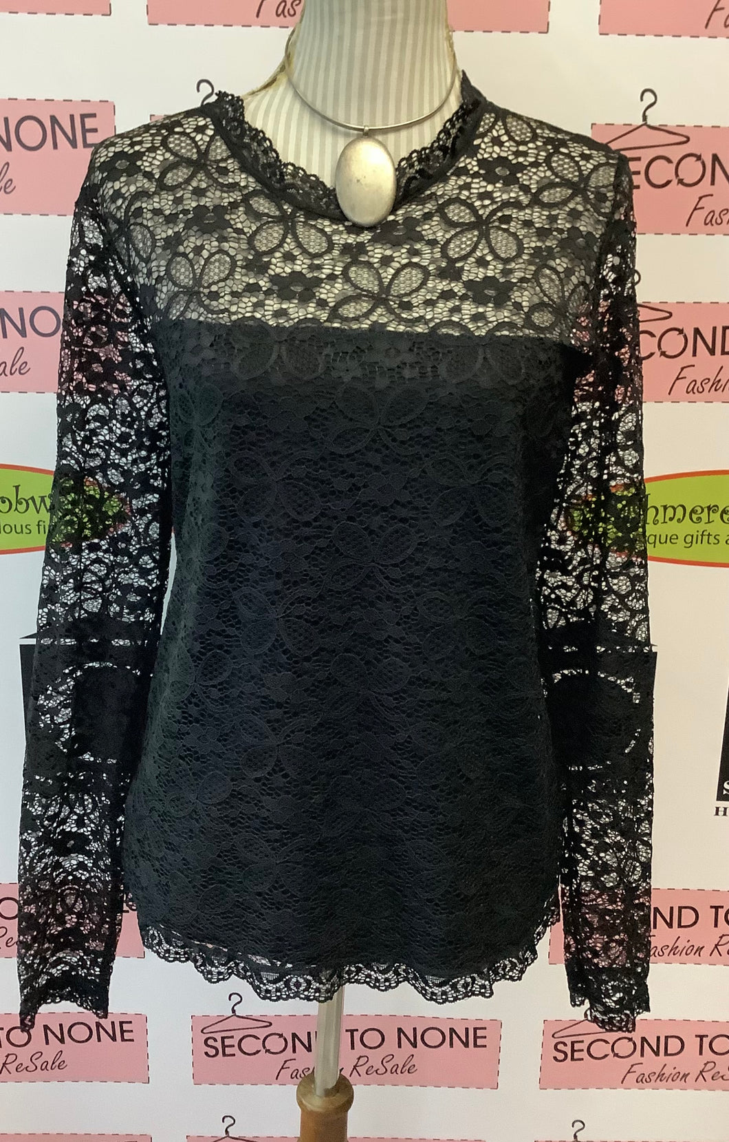 Esqualo Black Lace Long Sleeve (Size Petite 2XL)