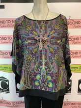 Load image into Gallery viewer, Nicole Miller Mosaic Batwing Top (Size M)
