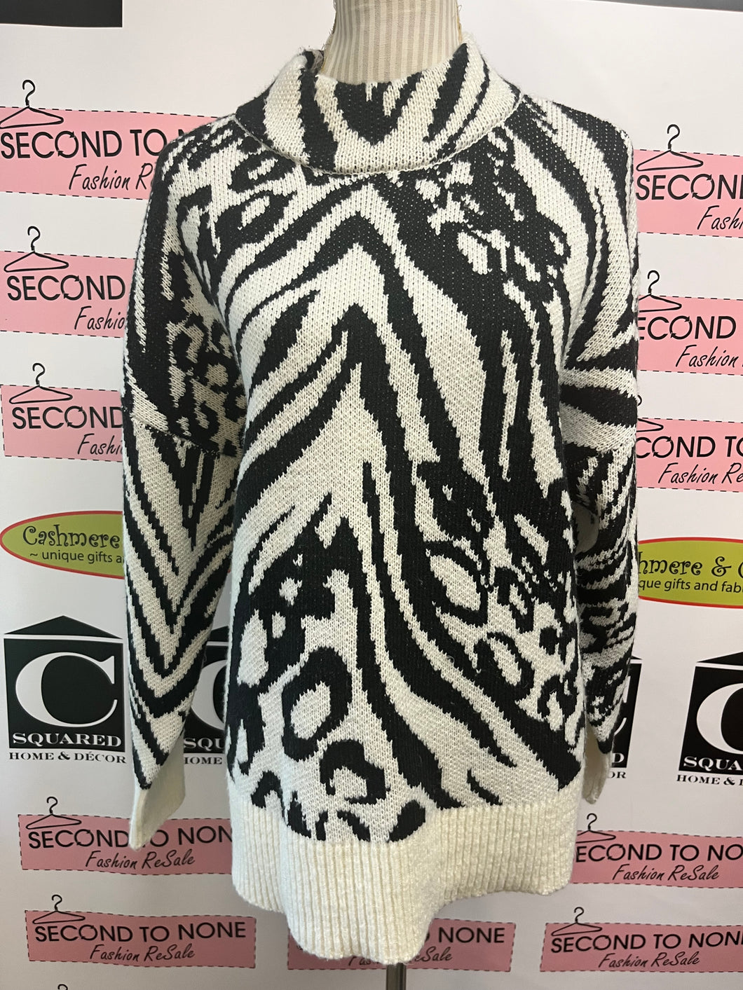 Mock-Neck Zebra Tunic Sweater (Size M)