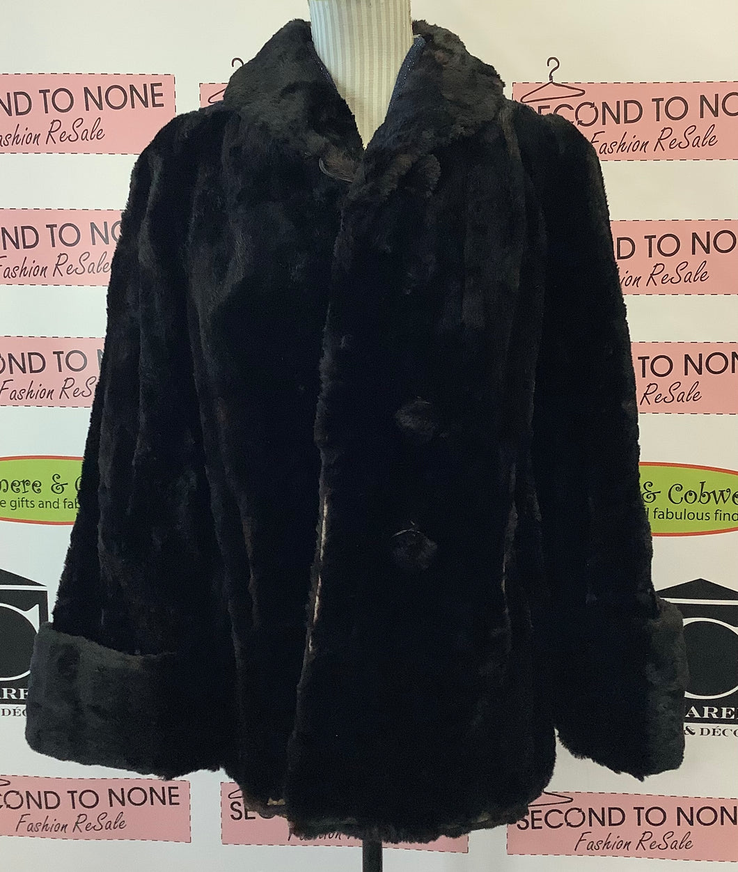 AS-IS Custom Fur Coat (Size M)