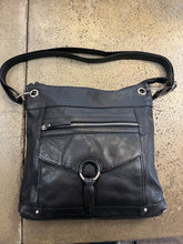 Cargar imagen en el visor de la galería, Great American Leather Works Black Crossbody Bag
