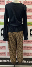 Load image into Gallery viewer, GAP Black Gathered Top (XL)
