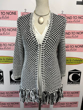 Load image into Gallery viewer, Chico’s B&amp;W Knit Fringe Sweater (Size L)

