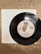 Cargar imagen en el visor de la galería, Vintage Mixed Genre/Artist Promo 45 Vinyls (7 Options)
