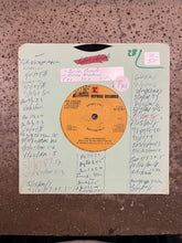 Cargar imagen en el visor de la galería, Vintage Mixed Genre/Artist Promo 45 Vinyls (7 Options)
