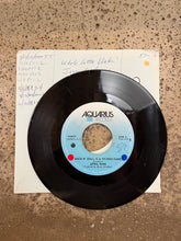 Cargar imagen en el visor de la galería, Vintage Rock Promo 45 Vinyls (7 Options)
