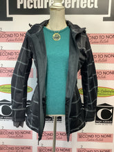 Cargar imagen en el visor de la galería, Ascend Plaid Belted Jacket (Size M)
