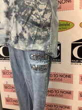 Cargar imagen en el visor de la galería, La Madona 2 PC Blue Sequin Pant Set (Size L)
