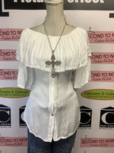 Cargar imagen en el visor de la galería, Made In Italy Off-Shoulder Peasant Blouse (Size M/L)
