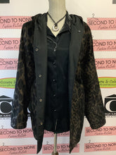 Cargar imagen en el visor de la galería, Reversible Leopard Print Coat (Size L/XL)

