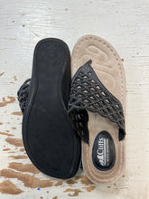 Load image into Gallery viewer, Cliffs Black &amp; Tan Sparkly Wedge Sandals (Size 8)
