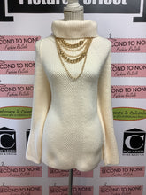 Cargar imagen en el visor de la galería, Denver Hayes Knit Cowl Neck Sweater (Size M)
