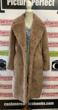 Cargar imagen en el visor de la galería, SFW Maxi Teddy Bear Coat (Size M)
