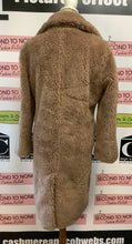 Cargar imagen en el visor de la galería, SFW Maxi Teddy Bear Coat (Size M)
