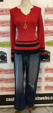 Cargar imagen en el visor de la galería, Liz Claiborne Festive Red Long Sleeve (Size M)
