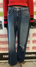 Cargar imagen en el visor de la galería, Modern America Dad Jeans (Size 28)
