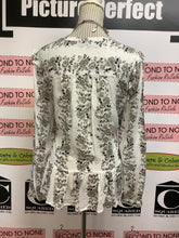 Cargar imagen en el visor de la galería, Lucky Brand Foliage Blouse (Size XL)
