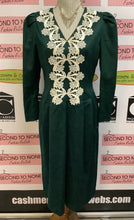 Load image into Gallery viewer, Vintage Custom Made Emerald Maxi Dress (Size S/M)
