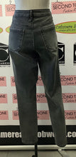 Load image into Gallery viewer, Metallic Ball Jeans (Size 31)
