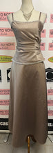 Load image into Gallery viewer, Formal 2pc Metallic Skirt &amp; Beaded Top (Size S)
