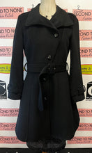 Charger l'image dans la galerie, Cole Haan Belted Wool Pea Coat (Size 8)
