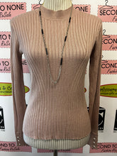 Charger l'image dans la galerie, NWT Buffalo Ribbed Long Sleeve (Size S)
