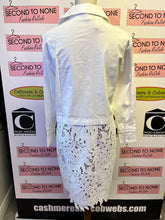 Load image into Gallery viewer, Cotton Battenberg Lace Tunic-Length Shirt

