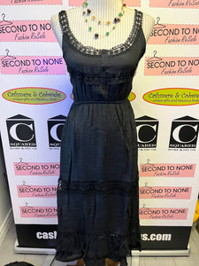 Milkmaid-Style Lace-Trimmed Dress (2 Colors)