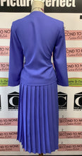Load image into Gallery viewer, Vintage Miss Berkeley 2 PC Skirt Set (Size Petite S/M)
