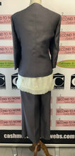 Load image into Gallery viewer, Jacques Vert 2 PC Grey Pant Set (Size 16)
