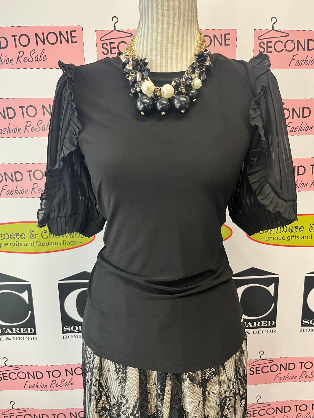 Anne Klein Ruffle-Sleeve Top (Size M)