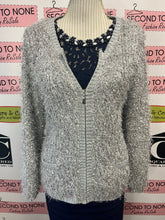 Cargar imagen en el visor de la galería, Silver Woven Eyelash Cardigan (Size S)
