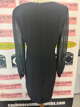 Cargar imagen en el visor de la galería, Liz Claiborne Sheer Sleeve Little Black Dress (Size 10)
