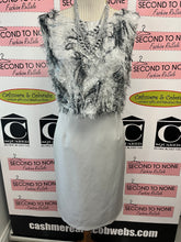 Cargar imagen en el visor de la galería, Stunning Sequin &amp; Eyelash Bodice Party Dress (Size 12/UK 16)
