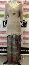 Load image into Gallery viewer, H&amp;M Tan Knit Top (Size S)
