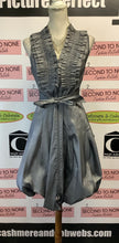 Cargar imagen en el visor de la galería, Frank Lyman Parachute Dress (Size 10)
