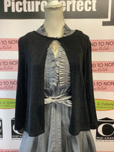 Charger l'image dans la galerie, Jessica Black Sparkly Cape (Size M/L)
