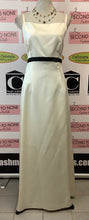 Load image into Gallery viewer, After Six Ivory Dream Gown (Size 10)
