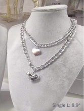 Load image into Gallery viewer, Metal Links Heart Locket Necklace (2 Colours)
