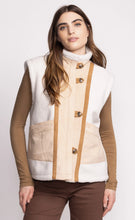 Cargar imagen en el visor de la galería, Faux Sherpa Soft Teddy Vest
